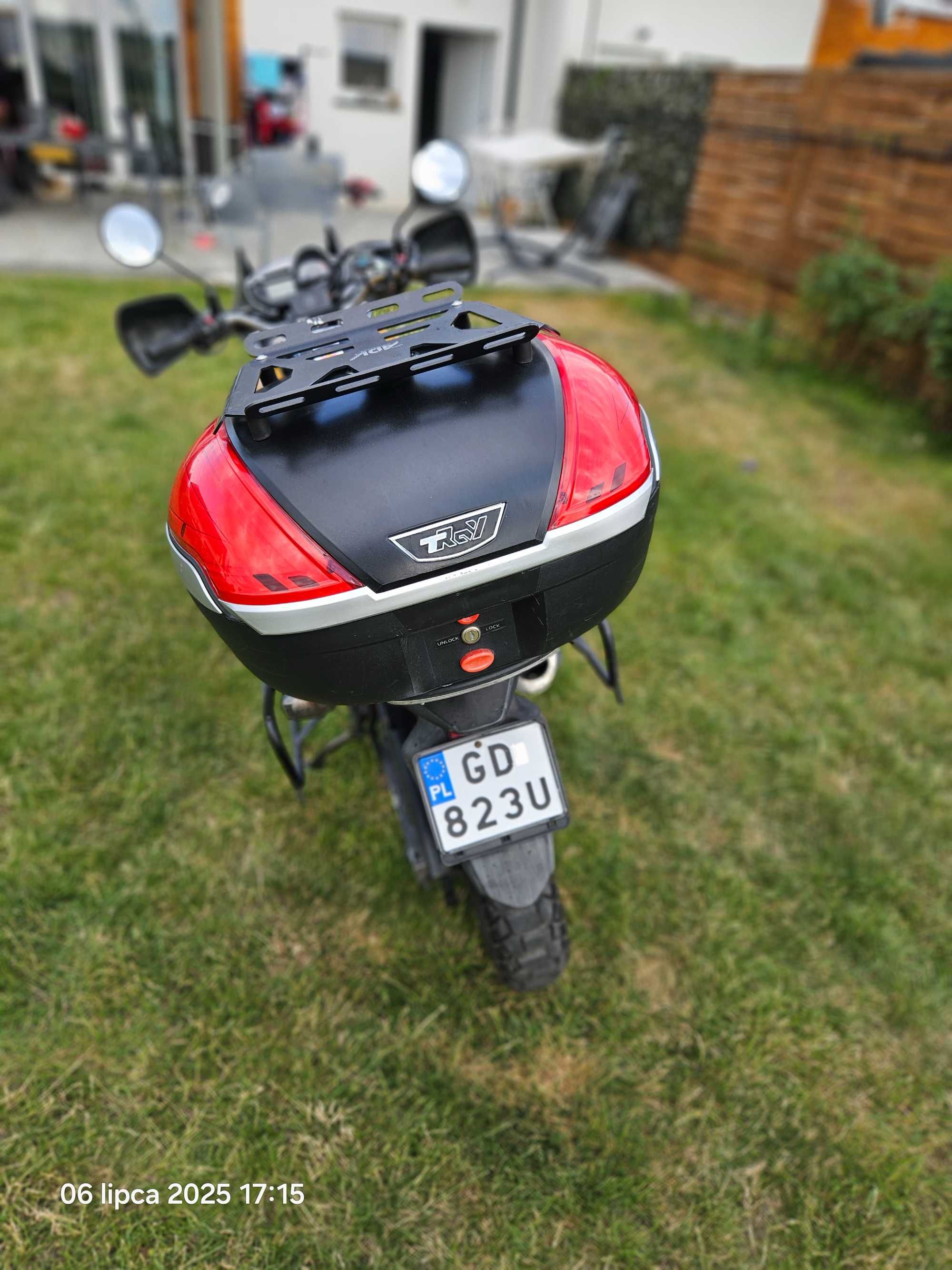 Honda Transalp 700