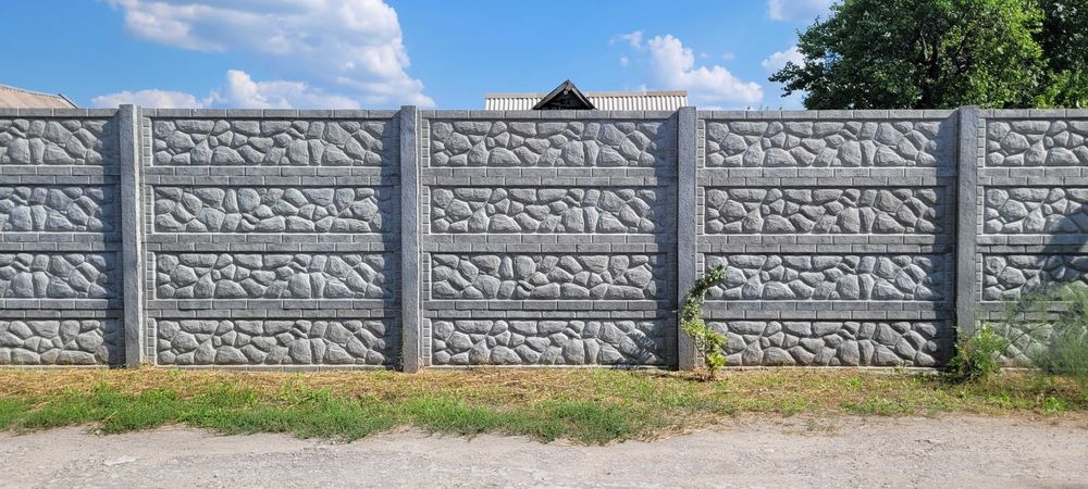 Еврозаборы  от производителя  КПВ-бетон. Установка. Покраска