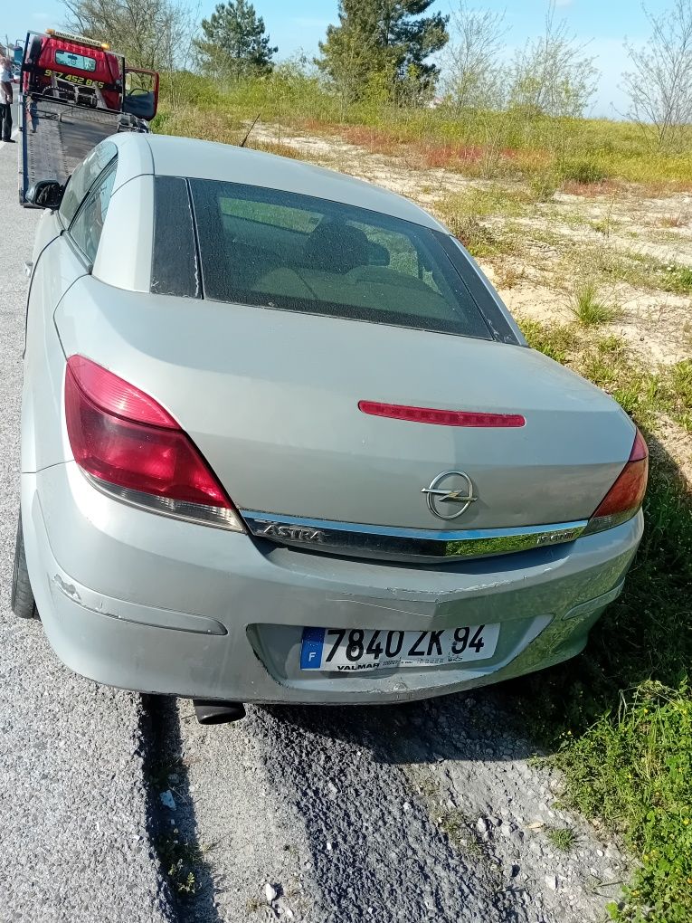 Astra h twintop 1.9 cdtii