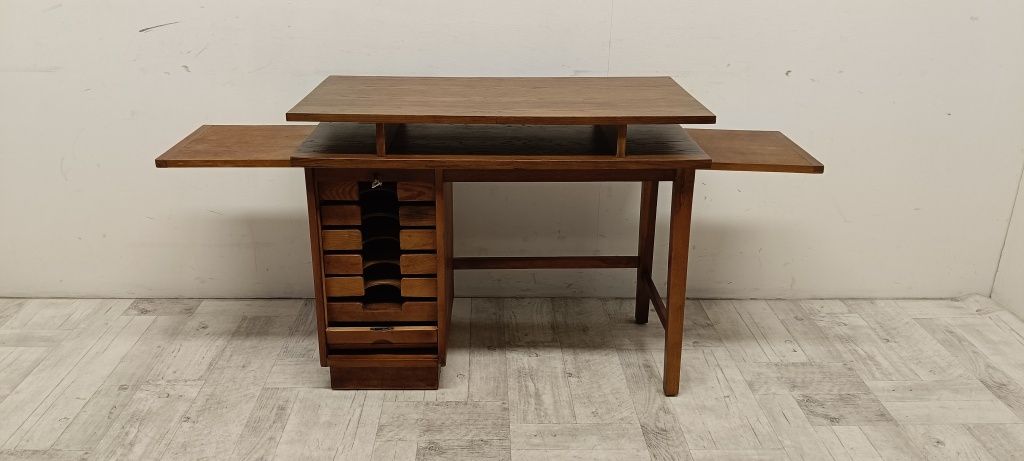 biurko drewniane z roletą szufladami industrialne loft vintage design