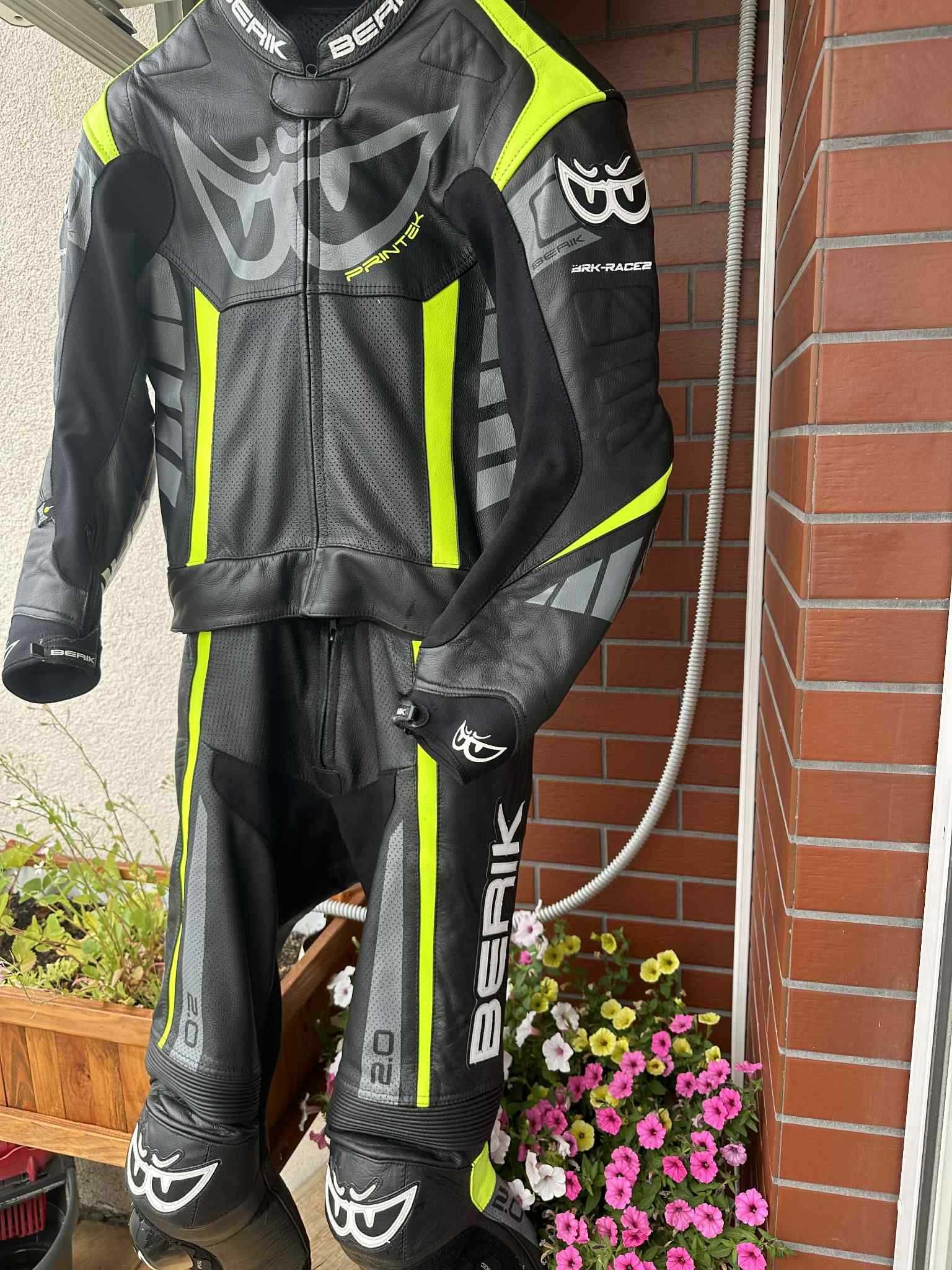 Kombinezon motocyklowy Berik 2.0, rozmiar 54,