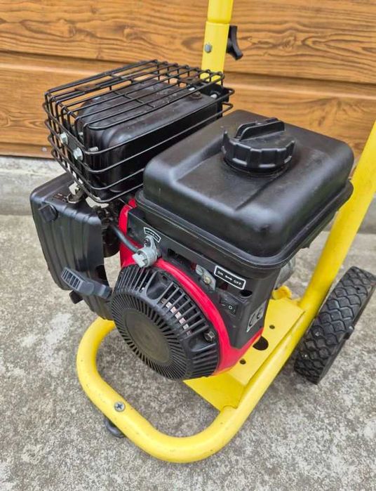 Myjka KARCHER G4.10 M Spalinowa