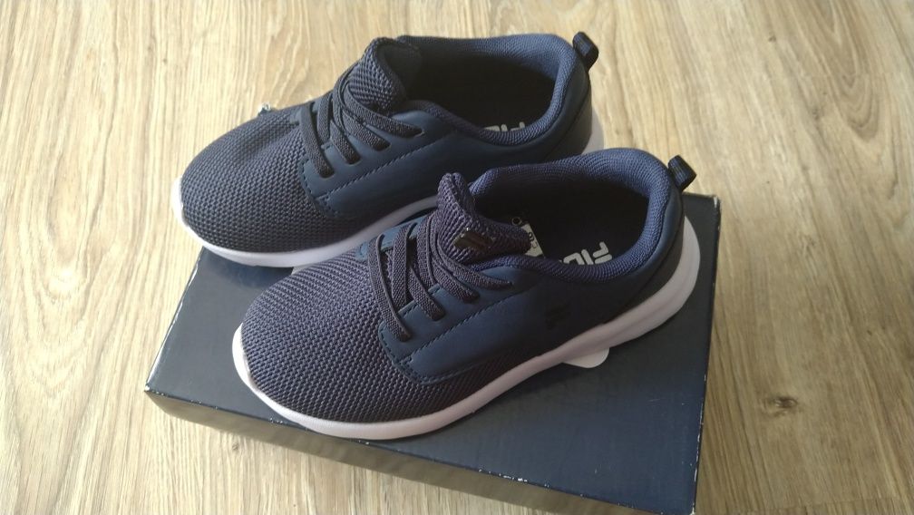 Buty Fila Nowe  29 28