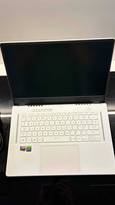 ROG zephyrus g15 503qs (RTX 3080 | Ryzen 9 5900HS | 32GB | 1TB SSD)