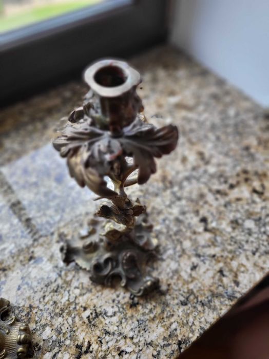 Dwa piękne świeczniki mosiężne stylowe