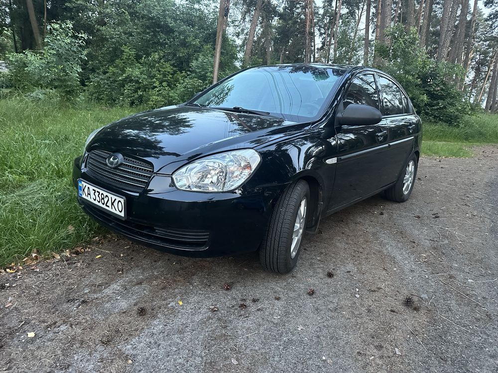 Продам hyundai accent 1.4 газ -бензін