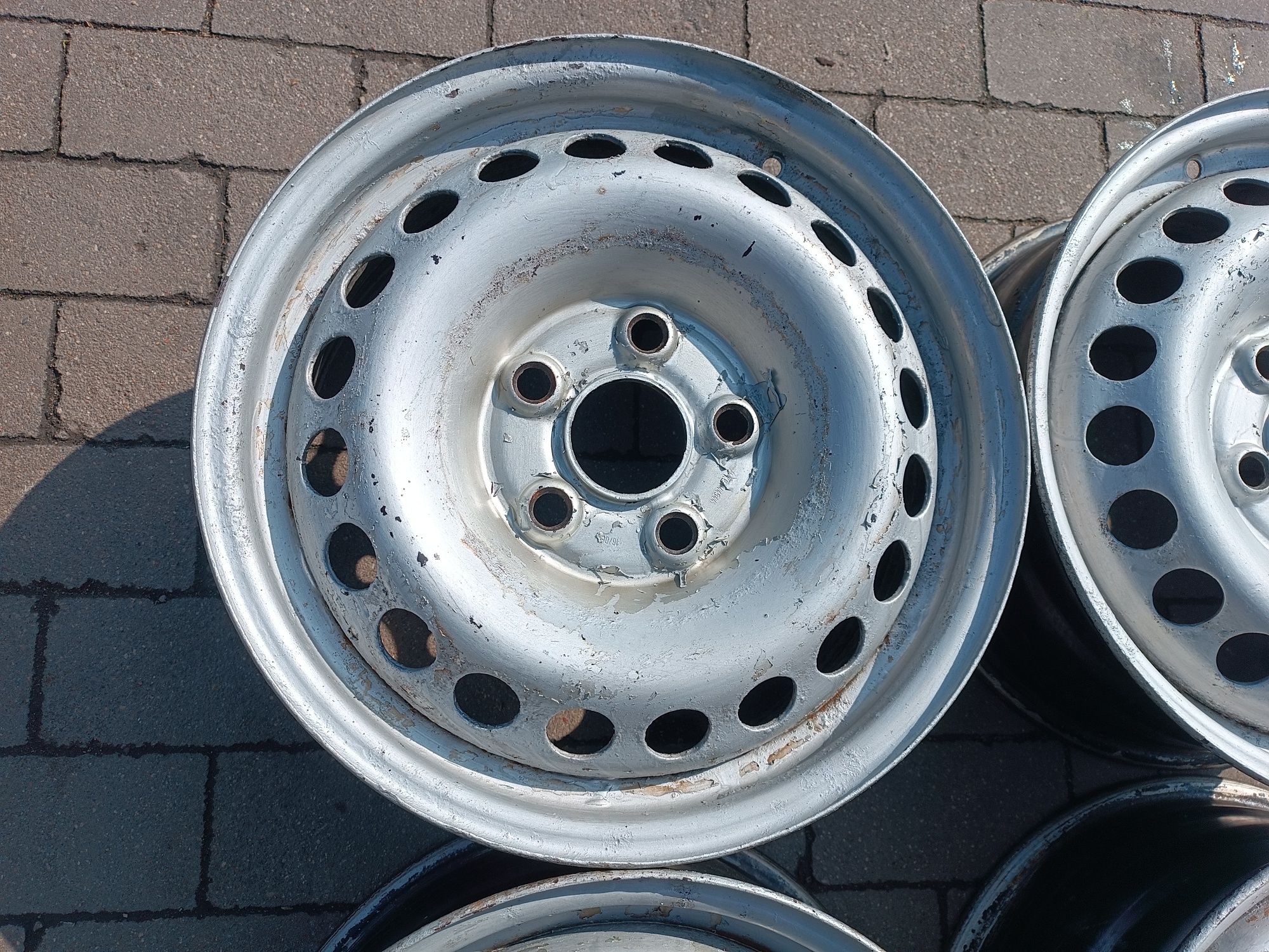 Felgi stalowe VW Transporter T5 T6 Multivan Caravelle 5x120 ET51  16"