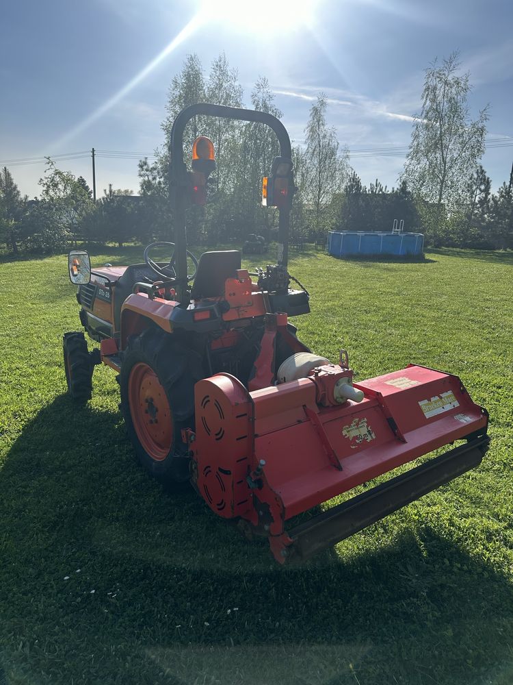 Mini traktorek KUBOTA STA35 35KM HYDRO 4x4 do rejestracji