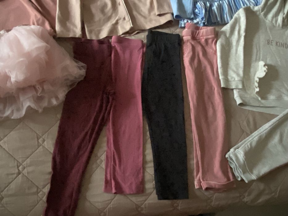 Набір речей для дівчинки розмір  98-104-110  пакет речей