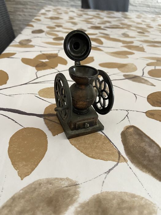 Afia antigo em cobre - reliquia