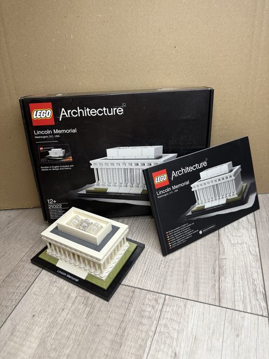 LEGO 21022 Architecture - lincoln Memorial