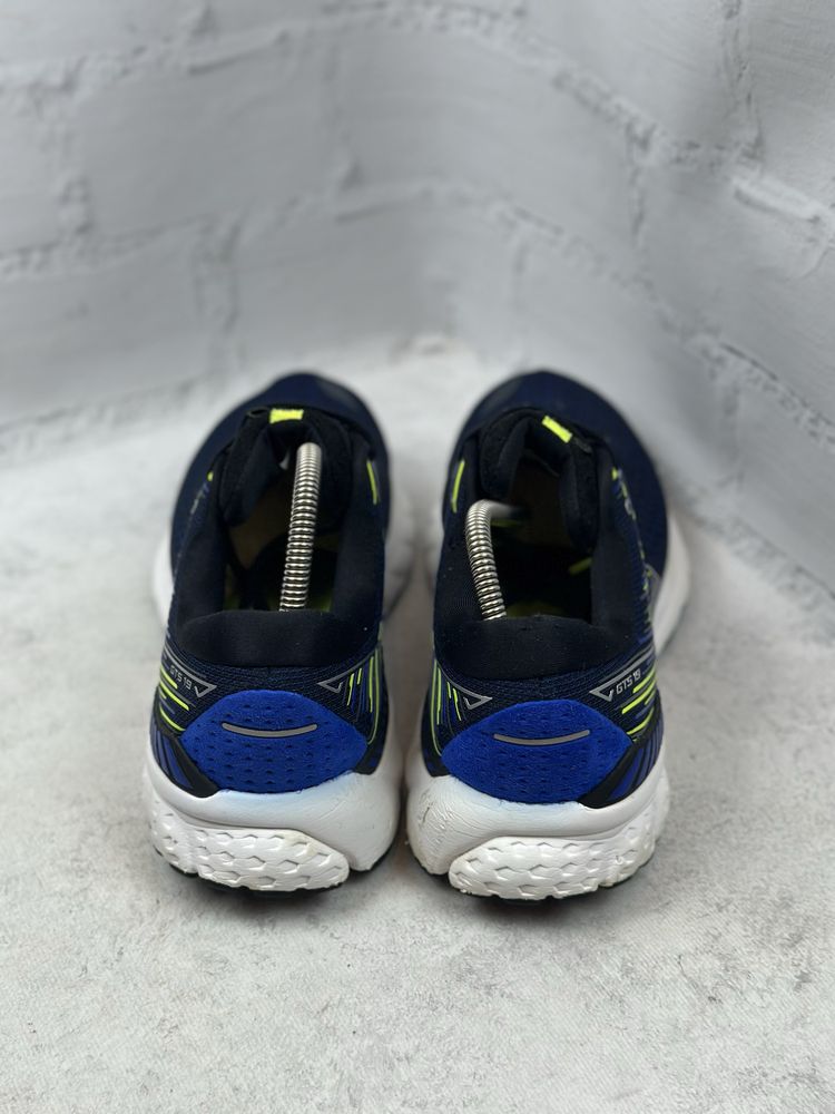 Чоловічі спортивні бігові кросівки Brooks Adrenaline 44p