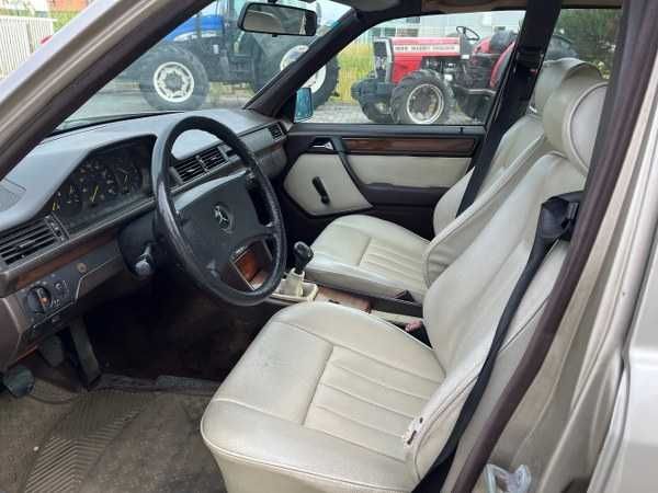 Mercedes-Benz E 200 2.0D - 89