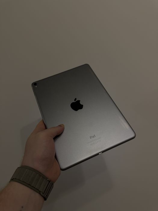 Apple Ipad pro 9.7 128 Apple pencil  у відмінному стані