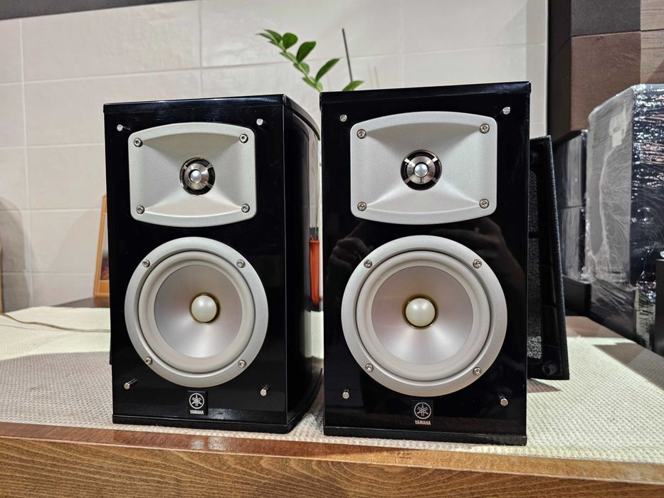 Акустика Yamaha NS-333 Black