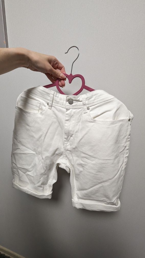 Чоловічі білі джинсові шорти Розмір М