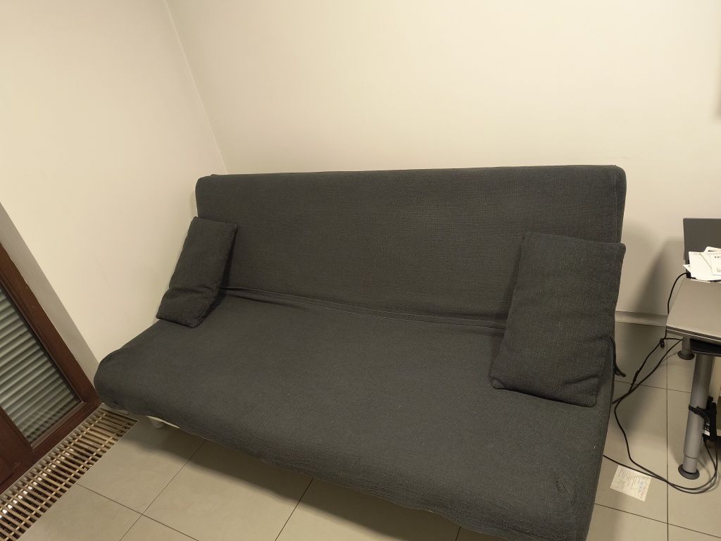 Rozkładana sofa IKEA LYCKSELE – funkcja spania, 2-osobowa