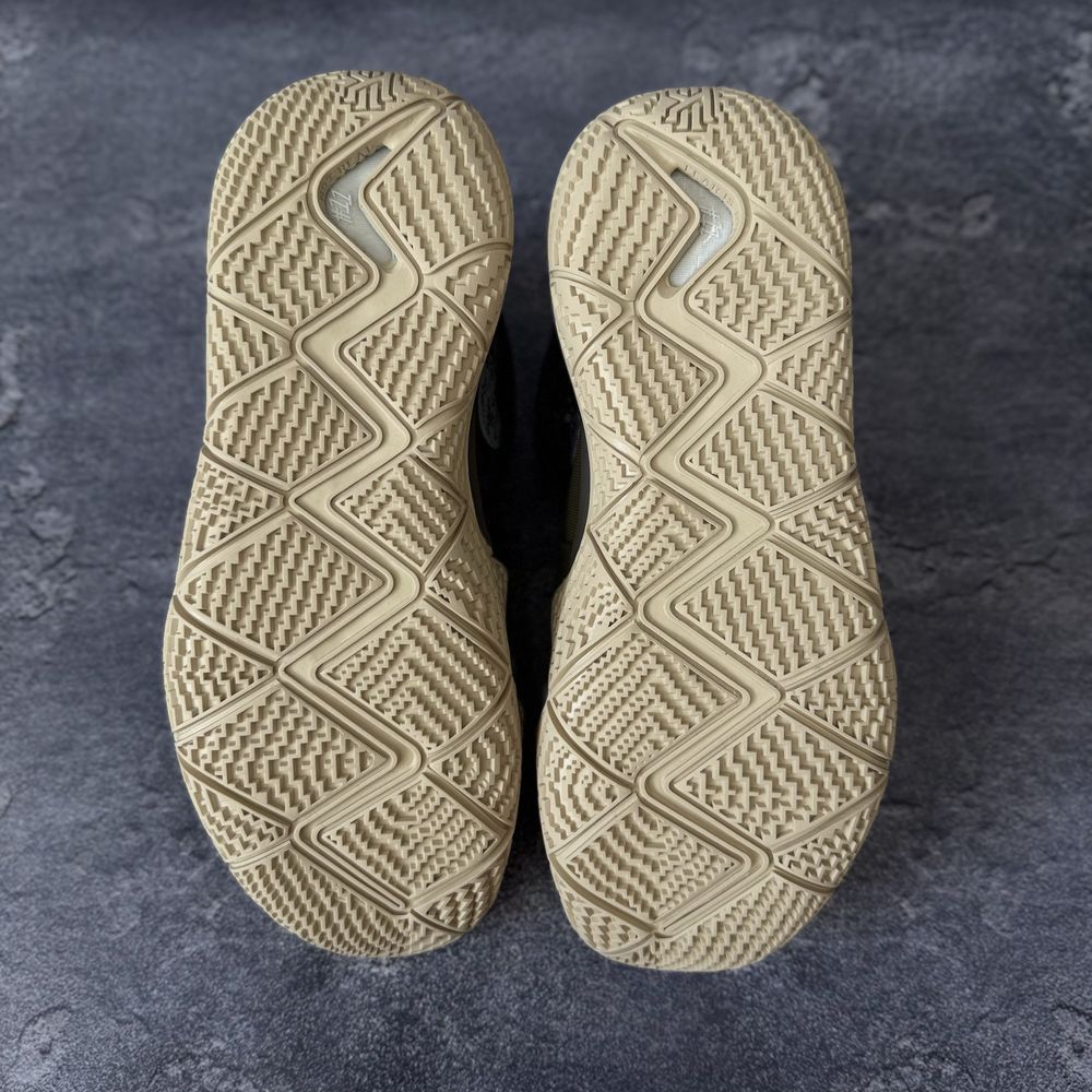 Чоловічі баскетбольні кросівки nike Kyrie Kybrid