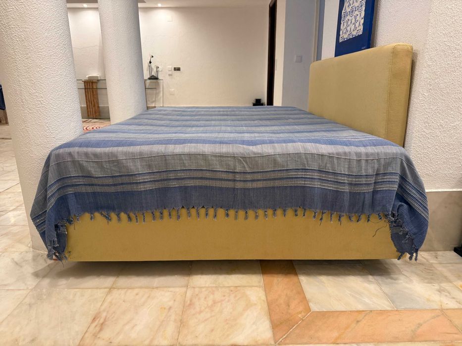 Cama de casal, soomier