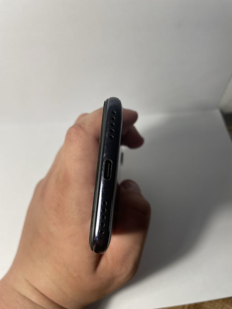Телефон Xiaomi mi a3 (4/128GB)