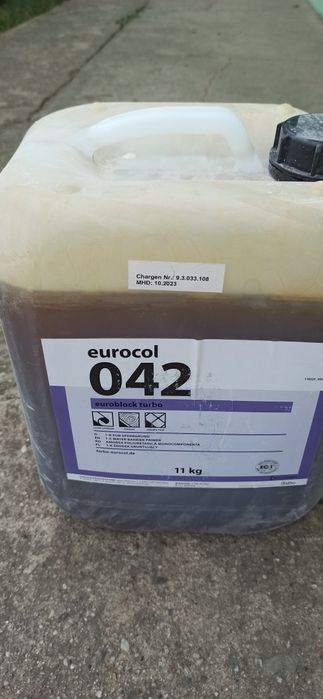 Środek gruntujący eurocol 042