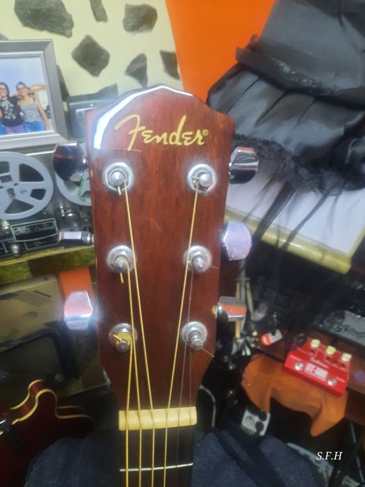 Vendo Fender Acústica CD-60 SB-DS V2
