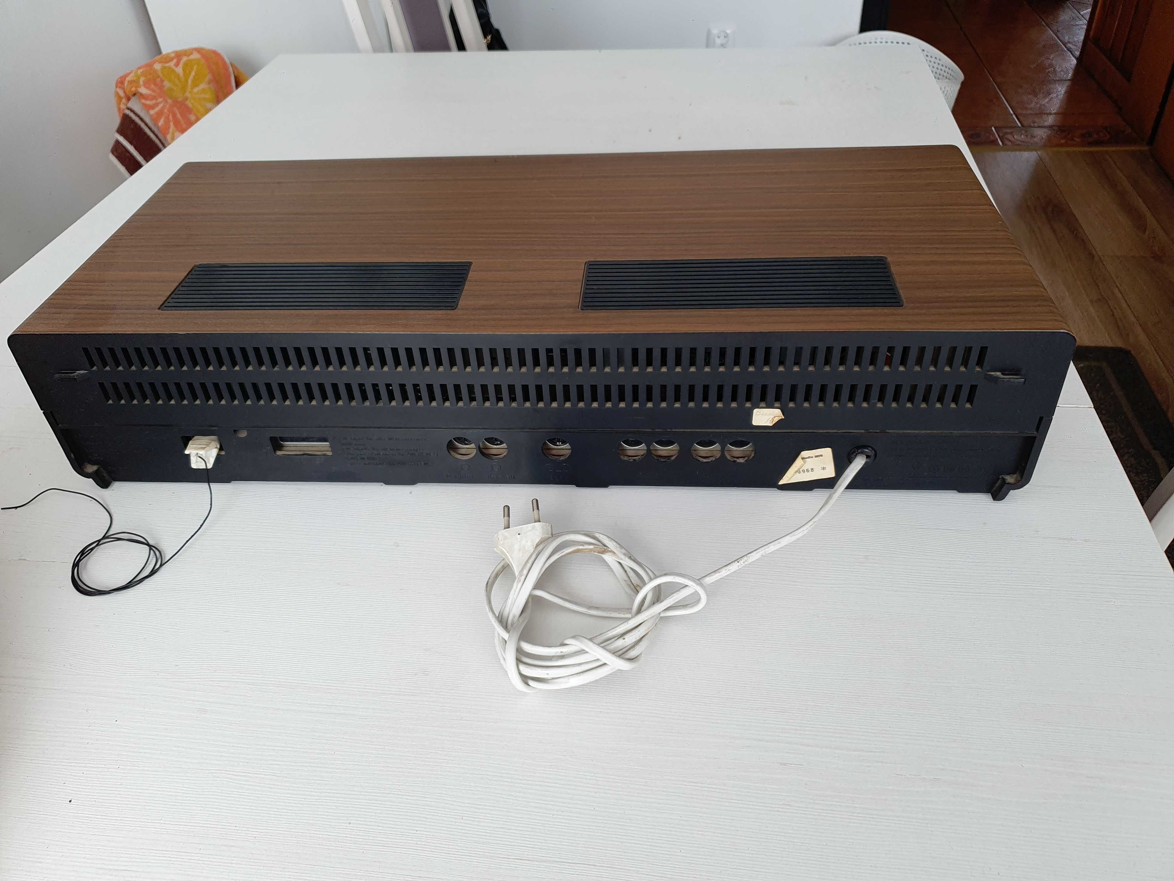 Stary zabytkowy amplituner Saba hifi studio 8070 radio wzmacniacz