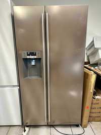 Lodówka Electrolux EAL6140WOU Side by Side Srebrna