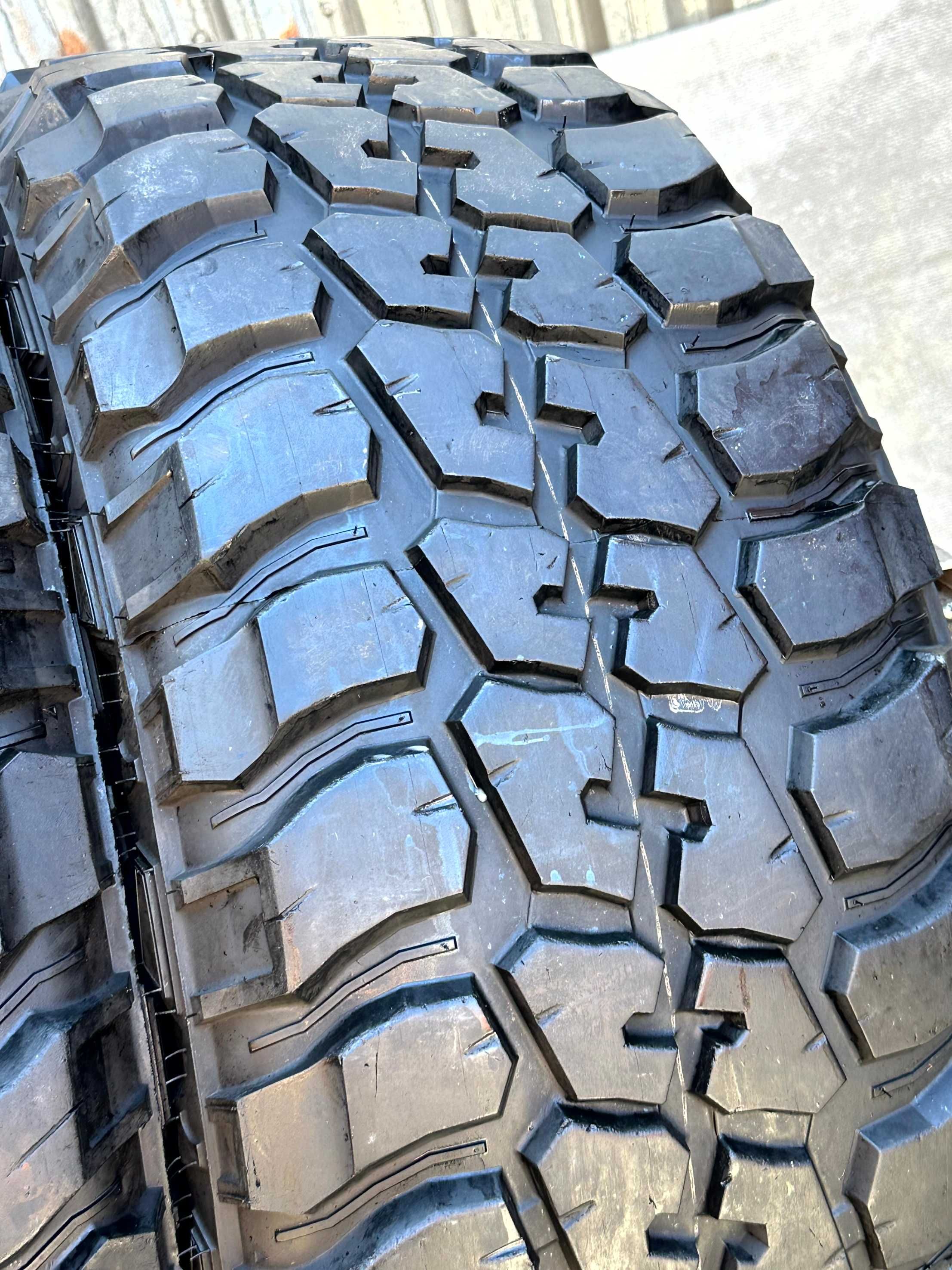 Шины БУ 35x12.5 R 20 Federal Couragia M/T Комплект грязевые