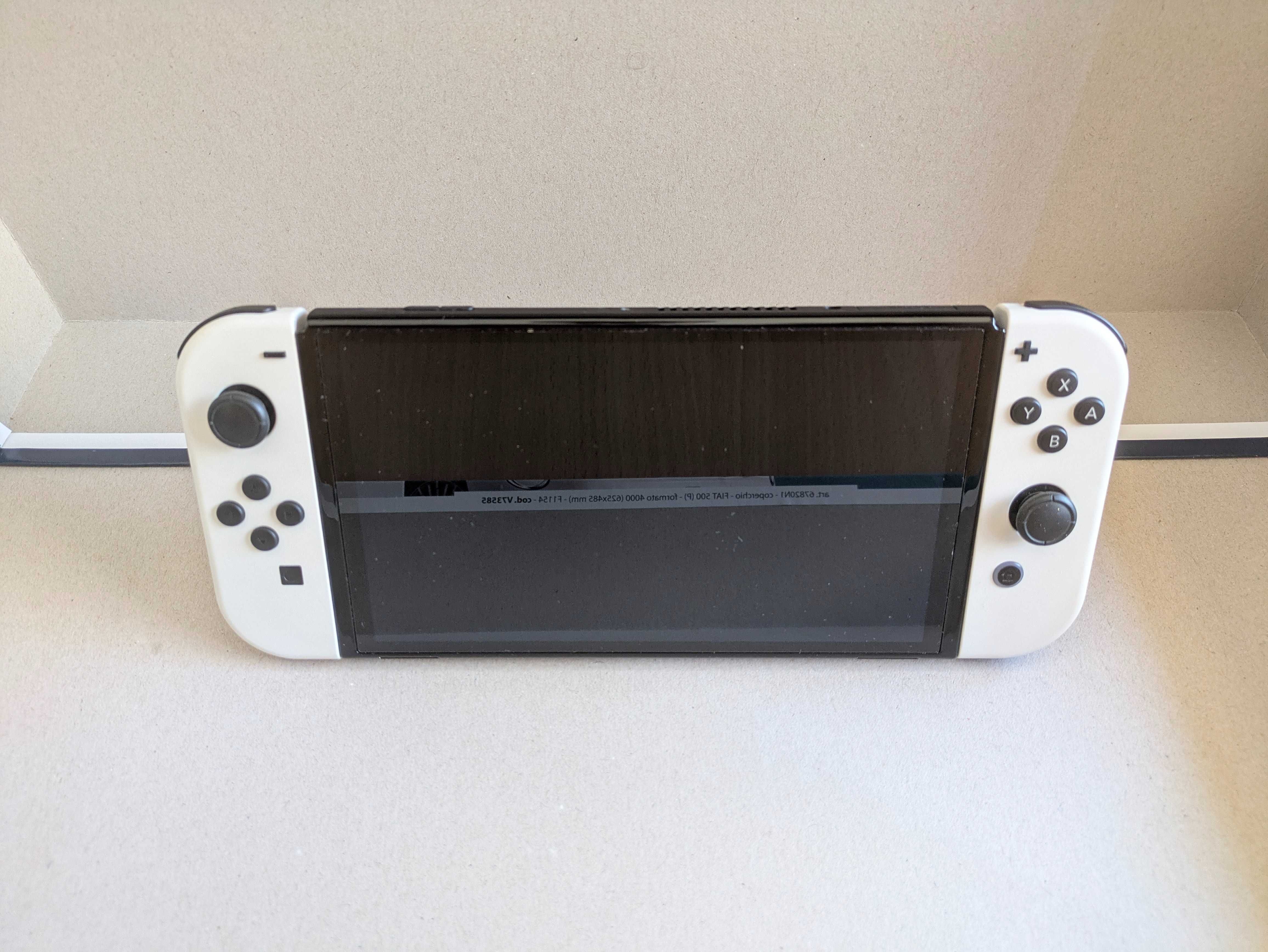 Nintento Switch OLED + Volante e Pedais Turbo CUP FT7012 (pouco usado)