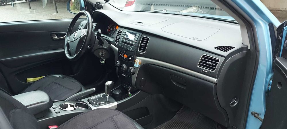 SSANGYONG Korando 2.0 TDI CR 175KM