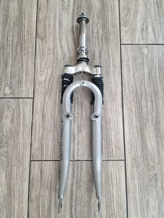 Amortyzator rowerowy przedni pod koła 26 cali