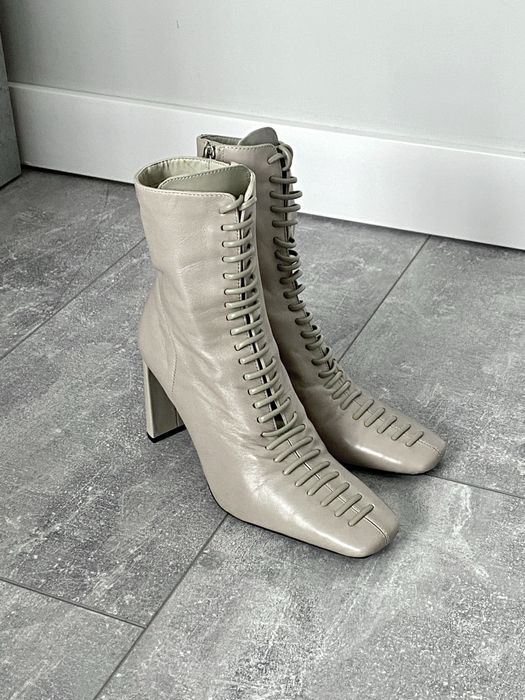 Ботильйони з натуральної шкіри ZARA