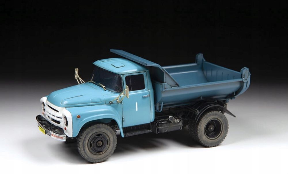 Zvezda 43004 ZIL-130 Wywrotka model 1:43 do sklejania