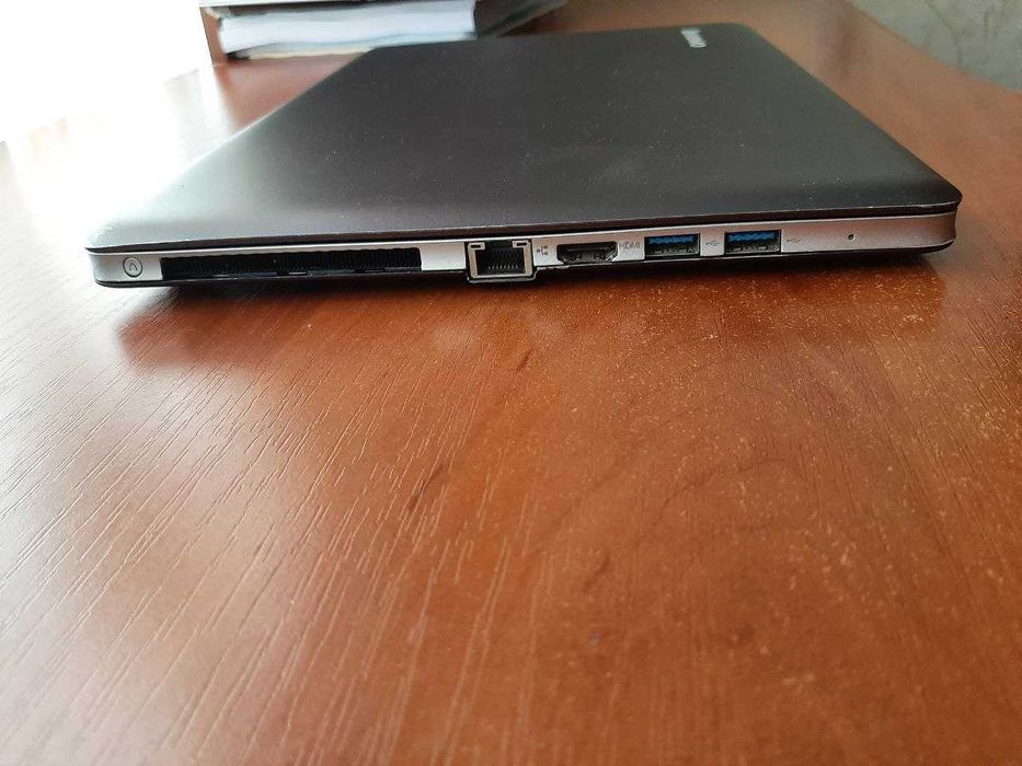 Lenovo u310 (core i5 u3317, ssd 120 + 456 hdd, ddr3L 4gb)
