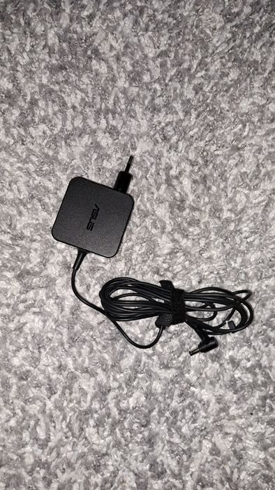 Laptop ASUS R556LA-XO2470T