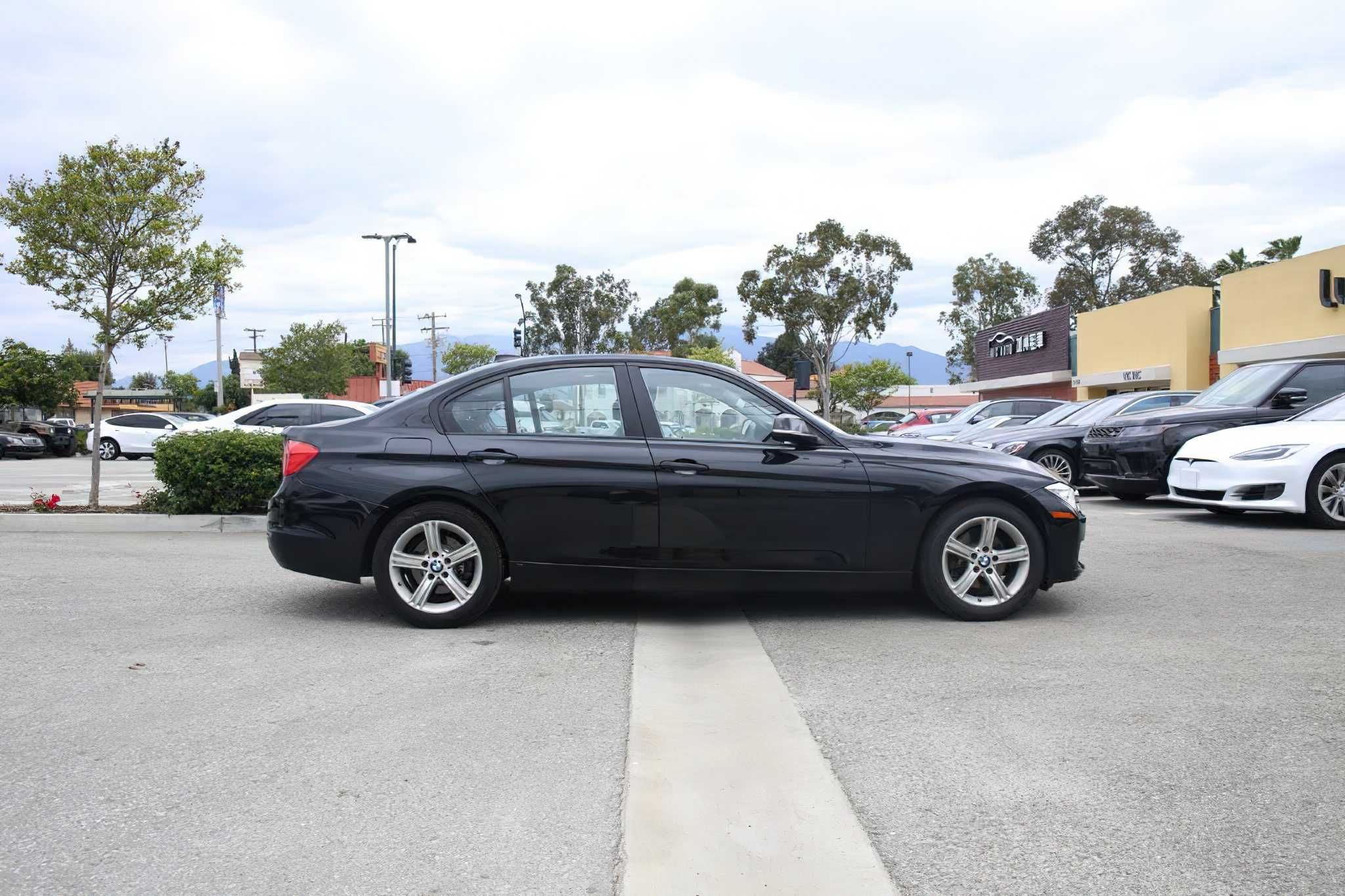 BMW 328 2015 Black