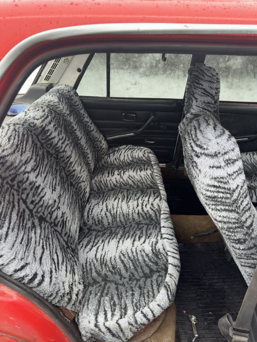 Автомобіль Ваз 2107