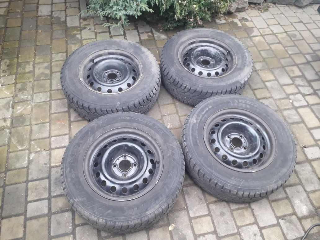 Колеса в зборі 205/70R15