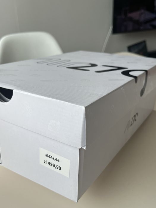 Białe buty nike air max 270