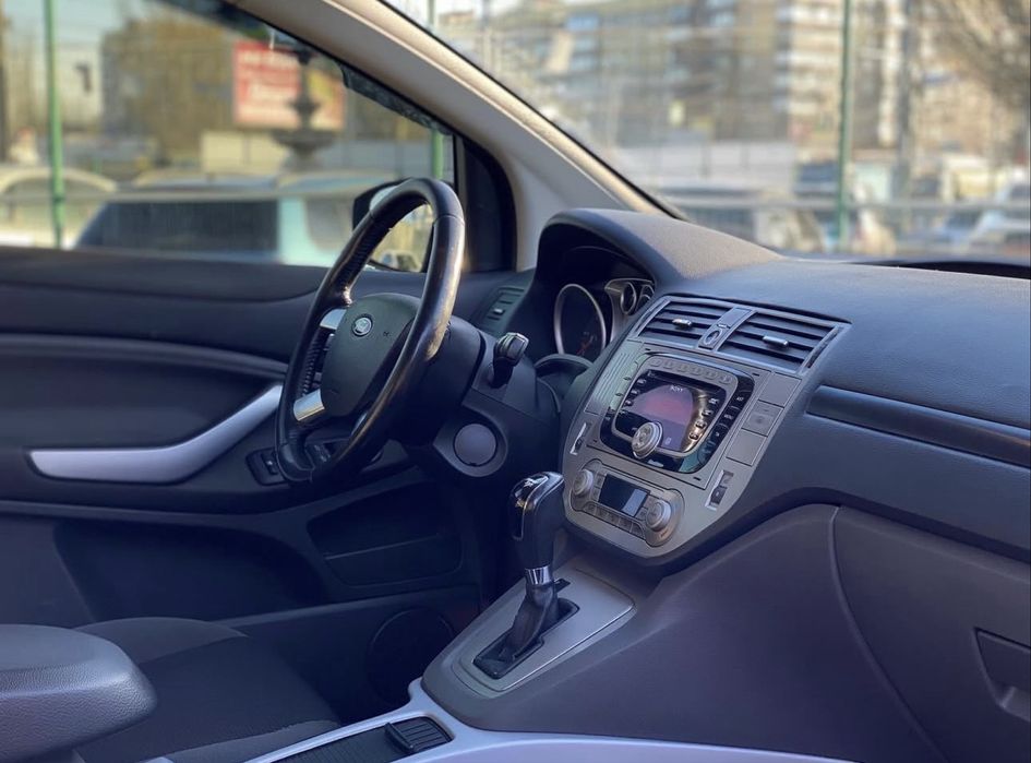 Ford Kuga Дизель 2.0 2012