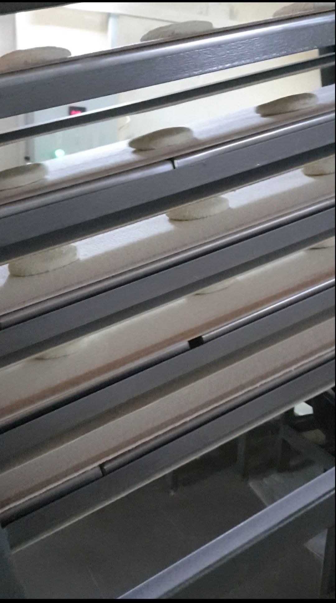 Автоматична лінія з виробництва листового лавашу