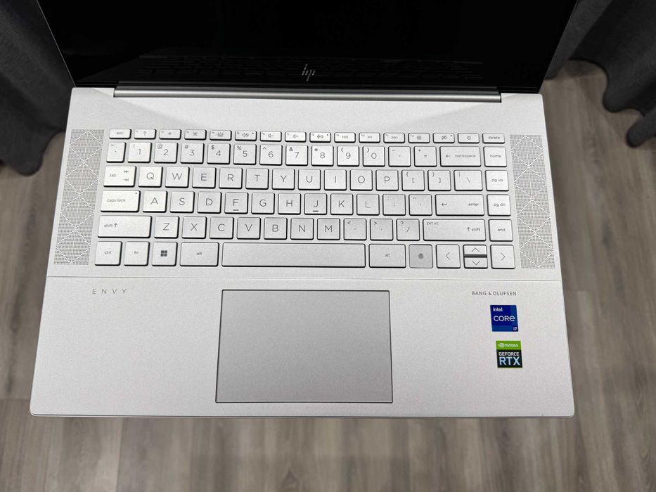 Ноутбук HP Envy 15 | i7-11800H RTX 3050 | Ram-32 SSD-1ТБ | FHD IPS