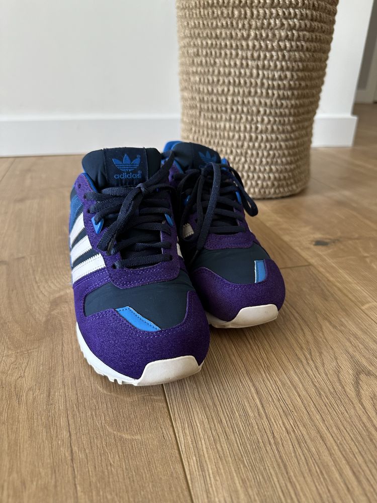 Кросівки жіночі Adidas zx 700 purpule, оригінальні, 36 р.