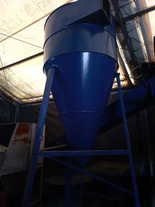 Podajnik/separator/kruszarka