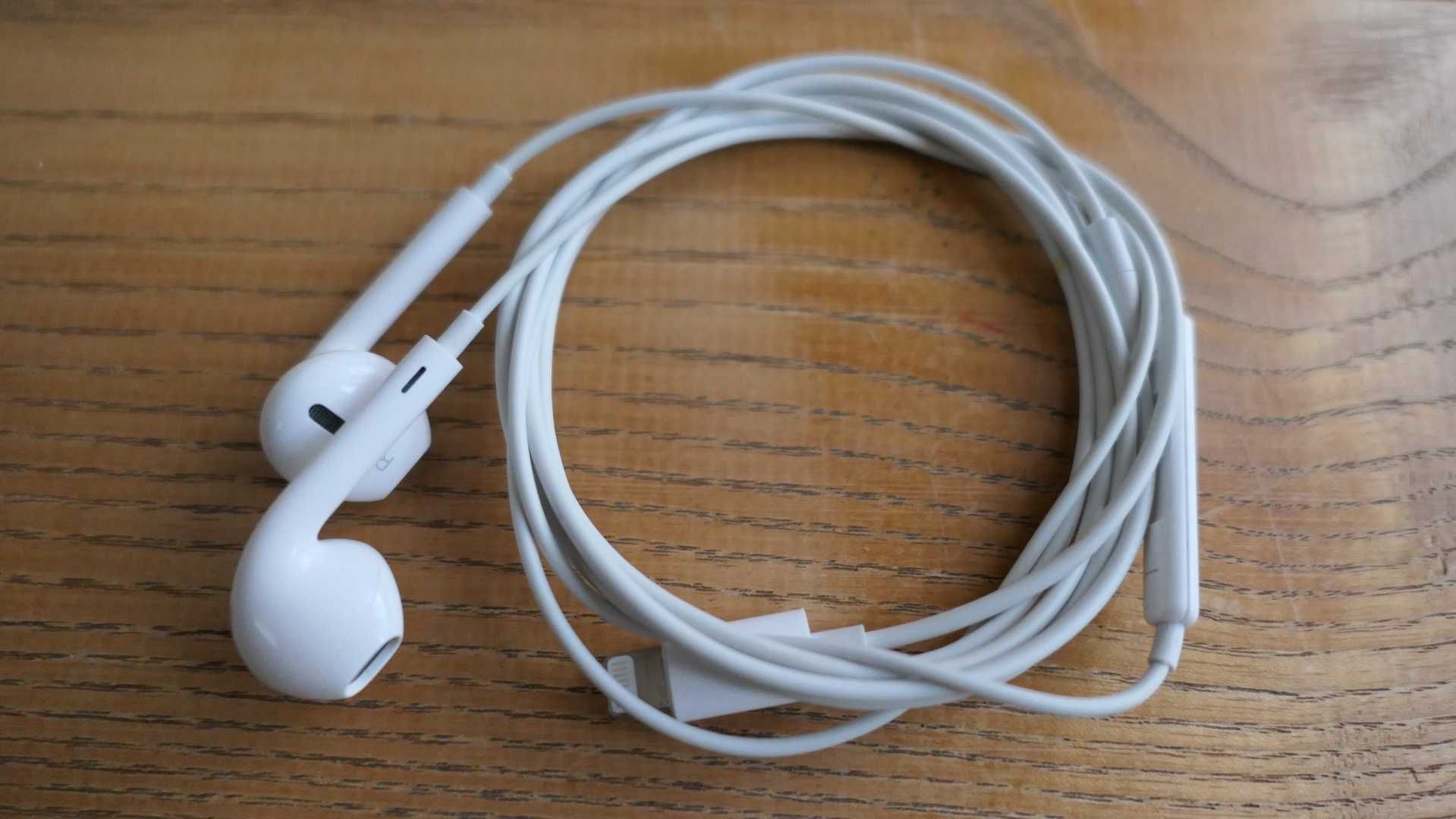 Навушники Apple iPhone EarPods with Mic Lightning (MMTN2ZM/A)  аирподс