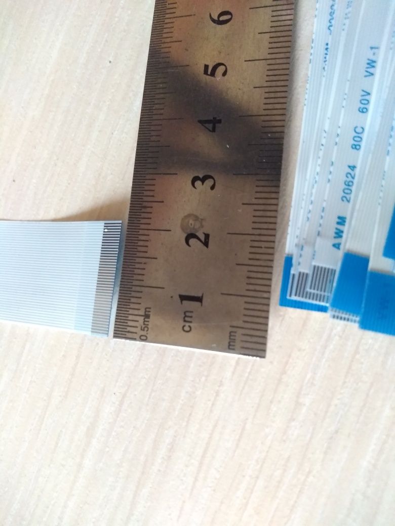 Шлейф 40 pin шаг 0.5 мм длина 10 см.Перевернутый,реверсный