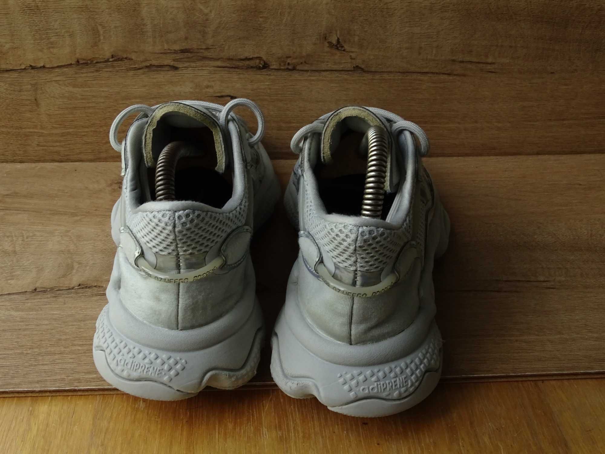 Кросівки Adidas Ozwego