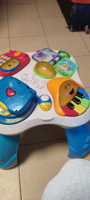 Vendo mesas de brincar