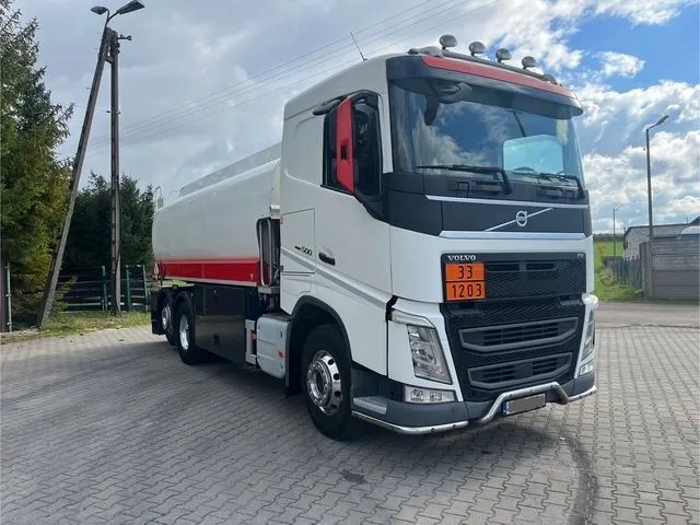 Volvo VOLVO FH 500 Autocysterna Cysterna FL AT Stokota dwa układy wydawcze  VOLVO FH 500 Autocysterna Cysterna Stokota dwa układy wydawcze PB ON